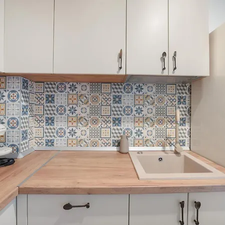 Iacobescu Apartment